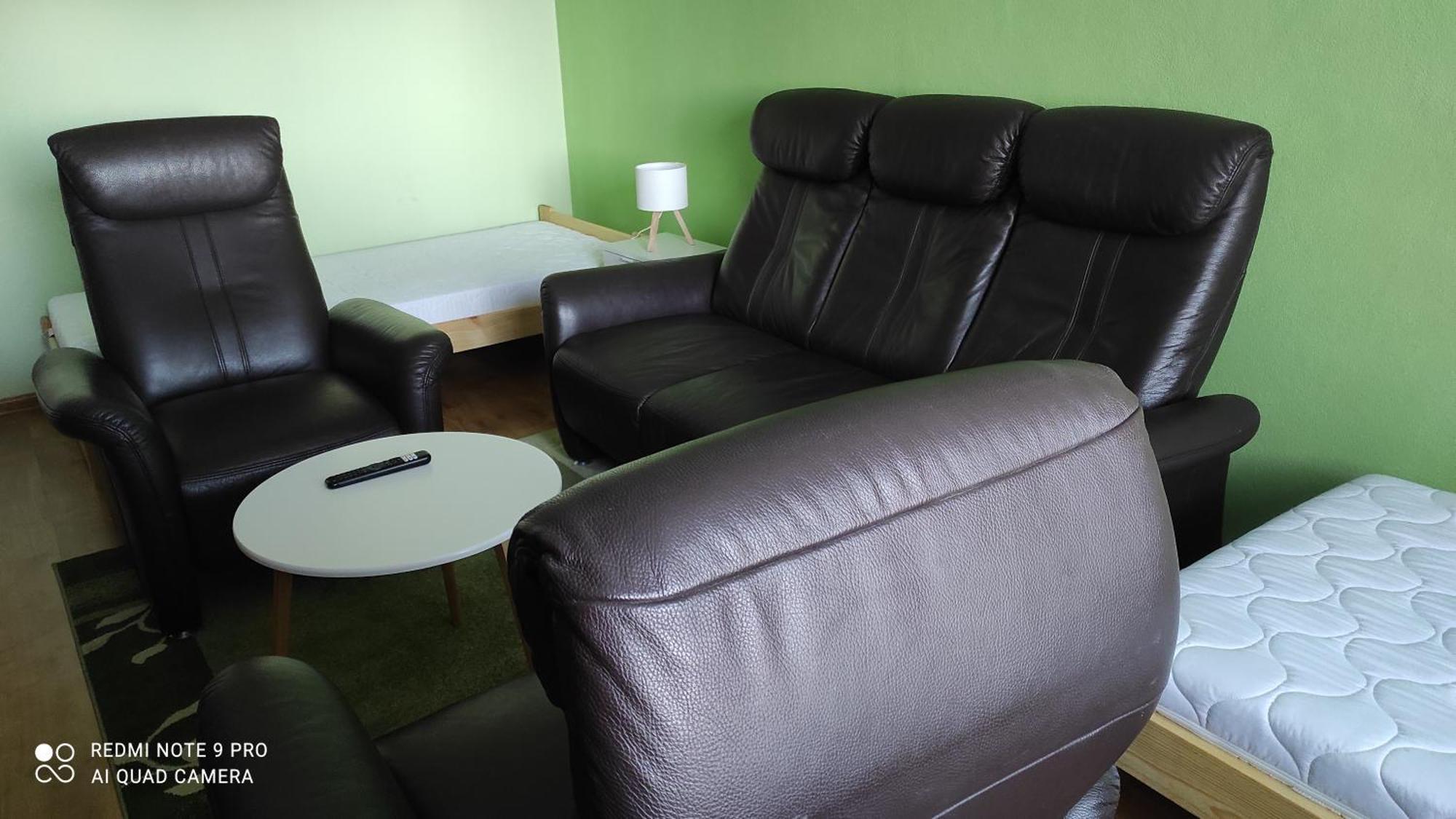 Apartman Sofia Levice Buitenkant foto